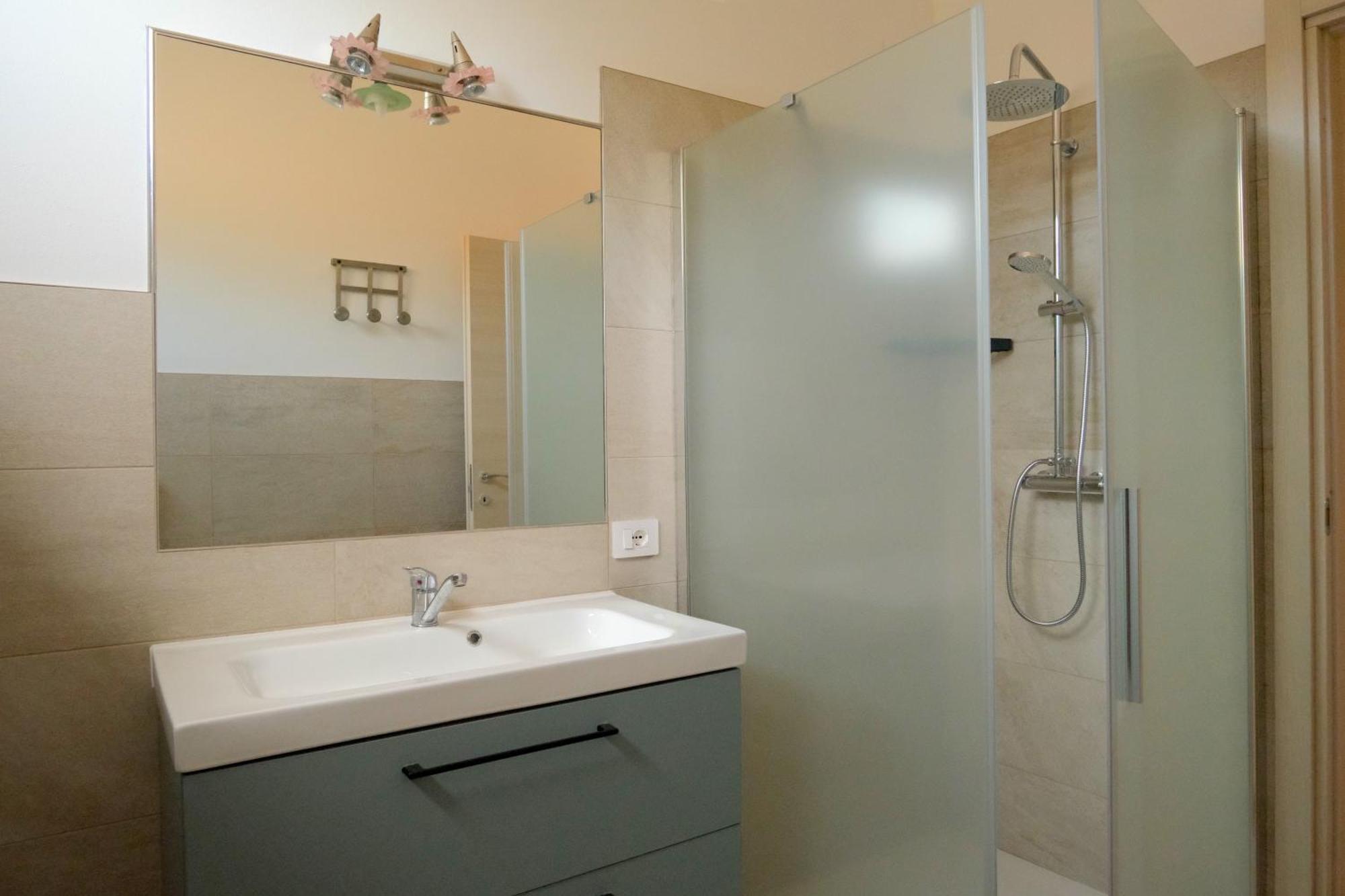 Casa Paola Central Stay By The Lake Domaso Bagian luar foto